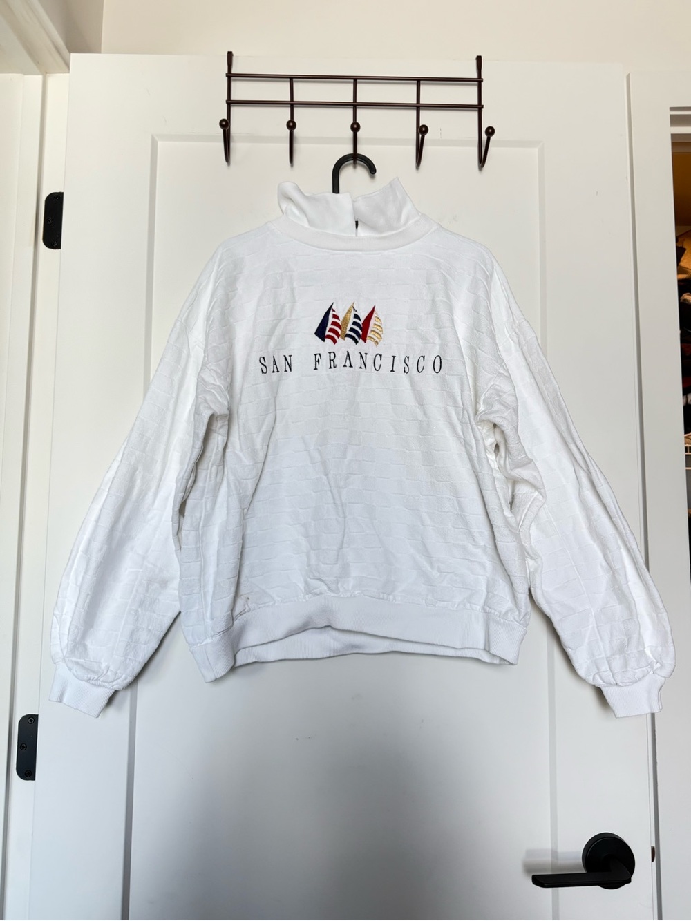 Vintage Crazy Shirts Hawaii San Francisco Embroidered Sweater